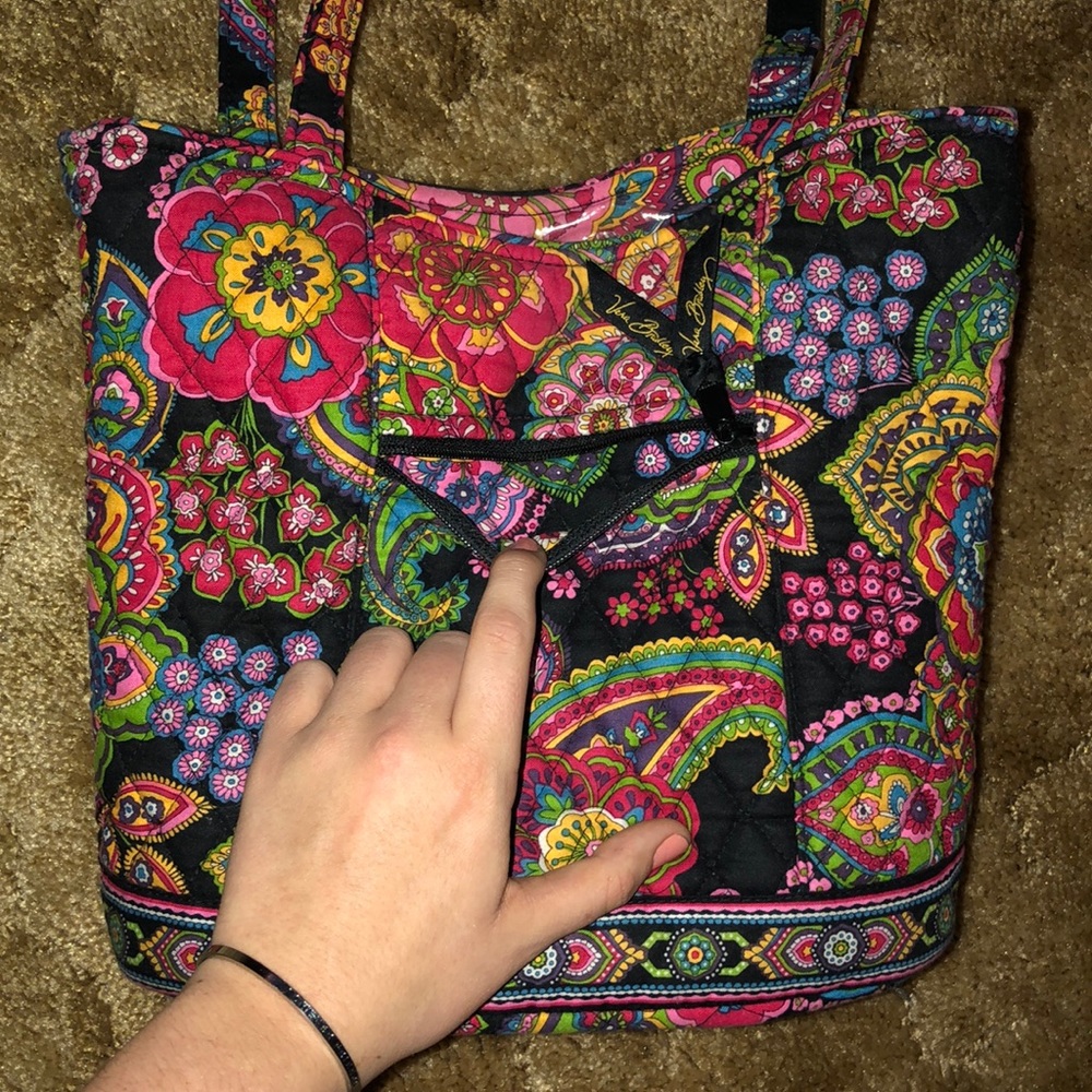 Vera Bradley Bag - Picture 4 of 4